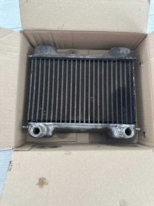 Масляный радиатор турбины G63 AMG M157