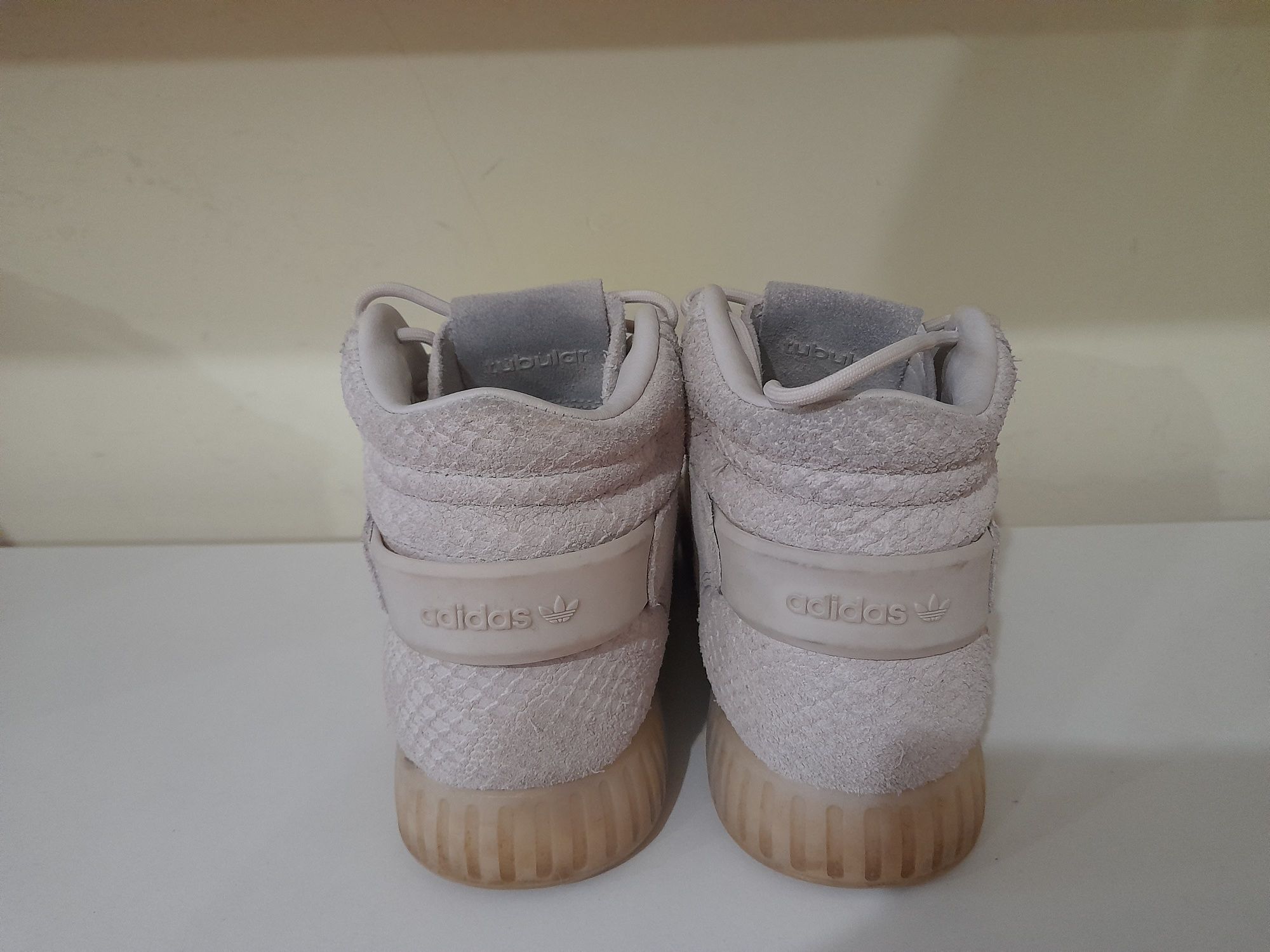 Подростковые высокие кроссовки Adidas Tubular  Унисекс р. 36/ 22,5 см