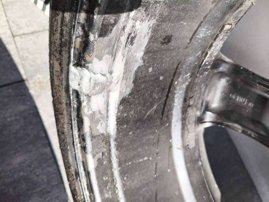 Felgi  5x110 Opel  R19 do regeneracji!