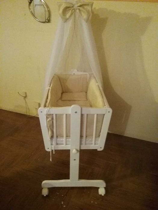 Mosquiteiro / Véu para berço novo nunca usado oferta de laço