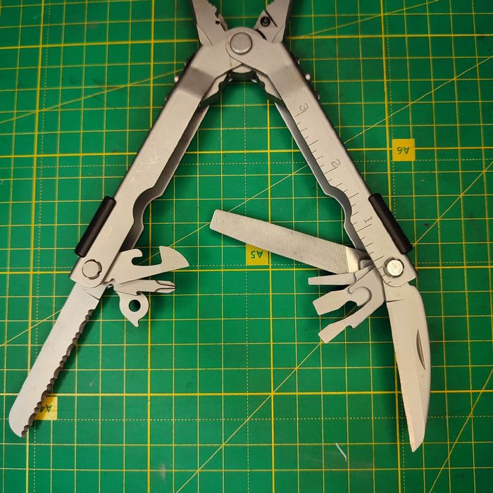Gerber MP 600 мультитул