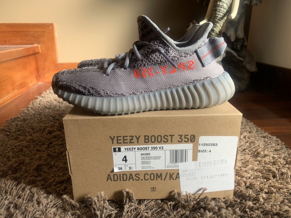 Yeezy 350 V2 Beluga