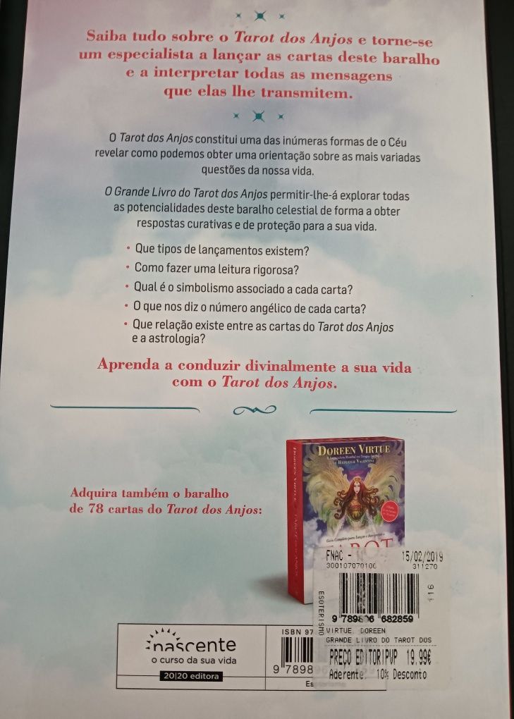 Vendo livros de Tarot dois com cartas novos .