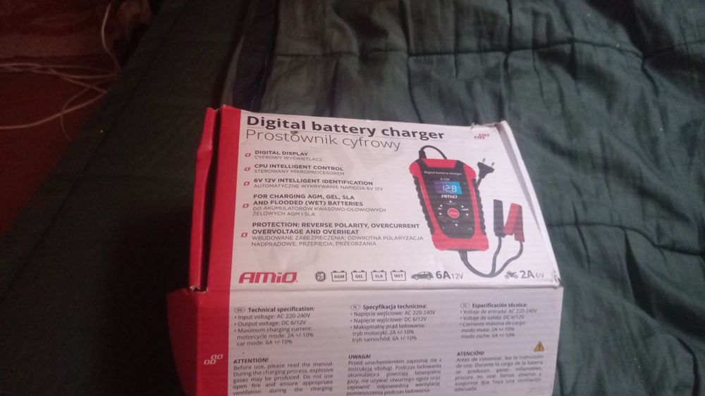 Продам зарядний пристрій 6-12В