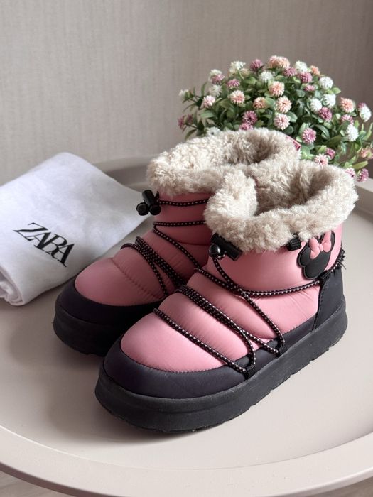 Дутики чоботи Zara 29 розмір 18,9 см устілка як нові