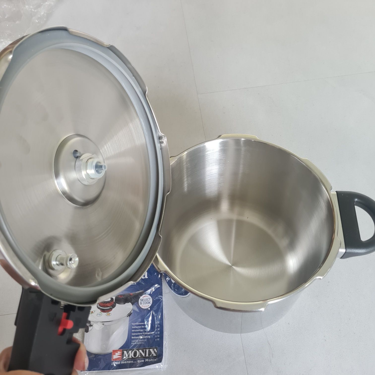 Monix Selecta szybkowar ze stali nierdzewnej, 7 l