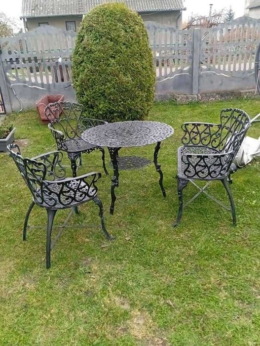 Zestawy ozdobnych mebli ogrodowych, aluminium. 1200zł