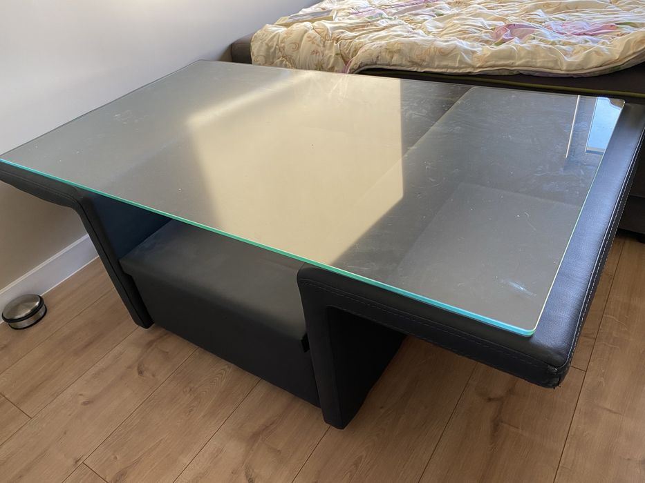 Stolik kawowy materiałowy