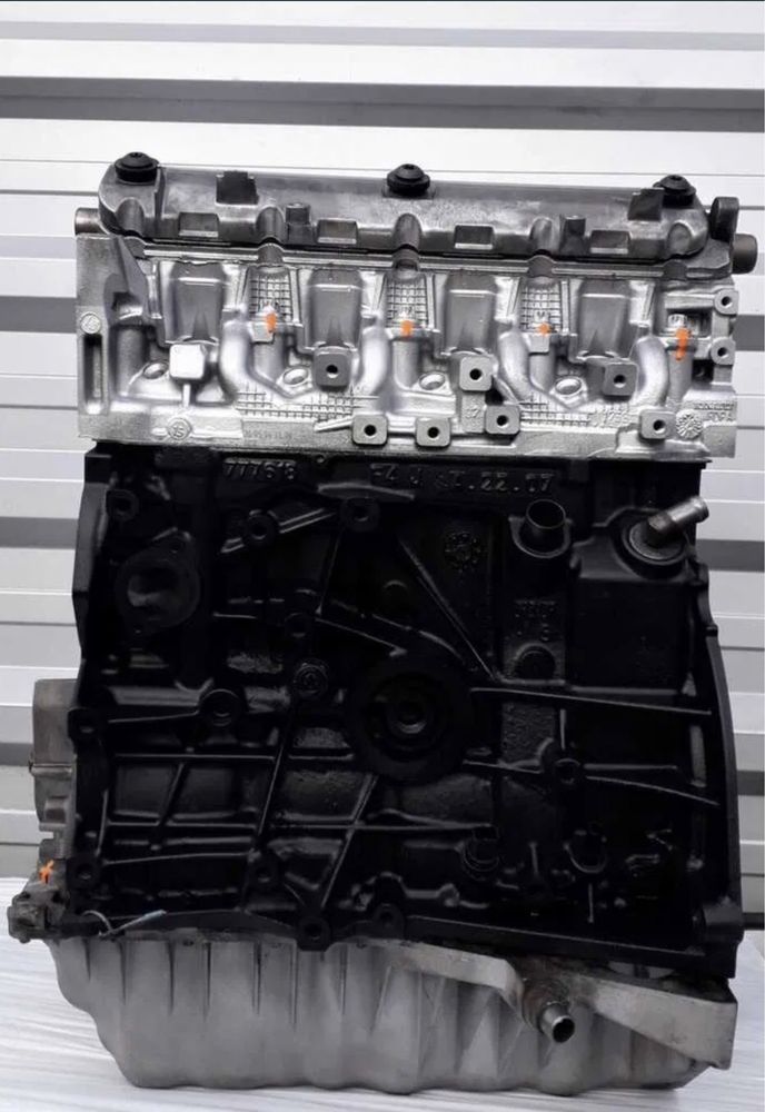 Мотор Renault Trafic Opel Vivaro 1.9;