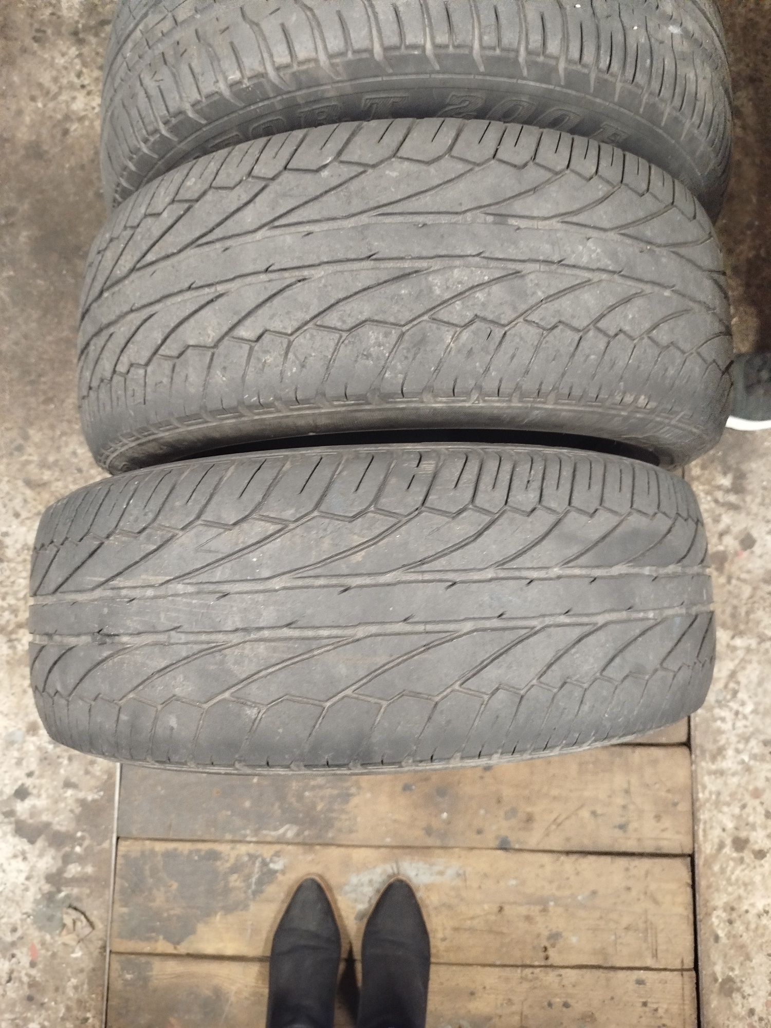 шини літо DUNLOP 205/60R15 б/у.
.