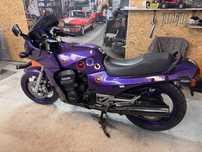 Kawasaki GPZ 900 TOP-GUN