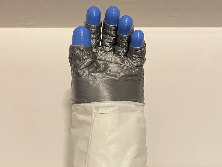 Luva Espacial Neil Armstrong (EVA)