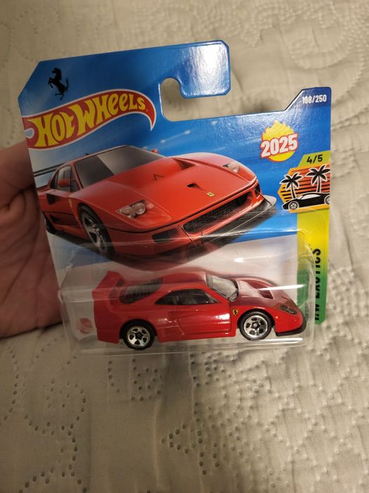 Hot Wheels Ferrari F40
