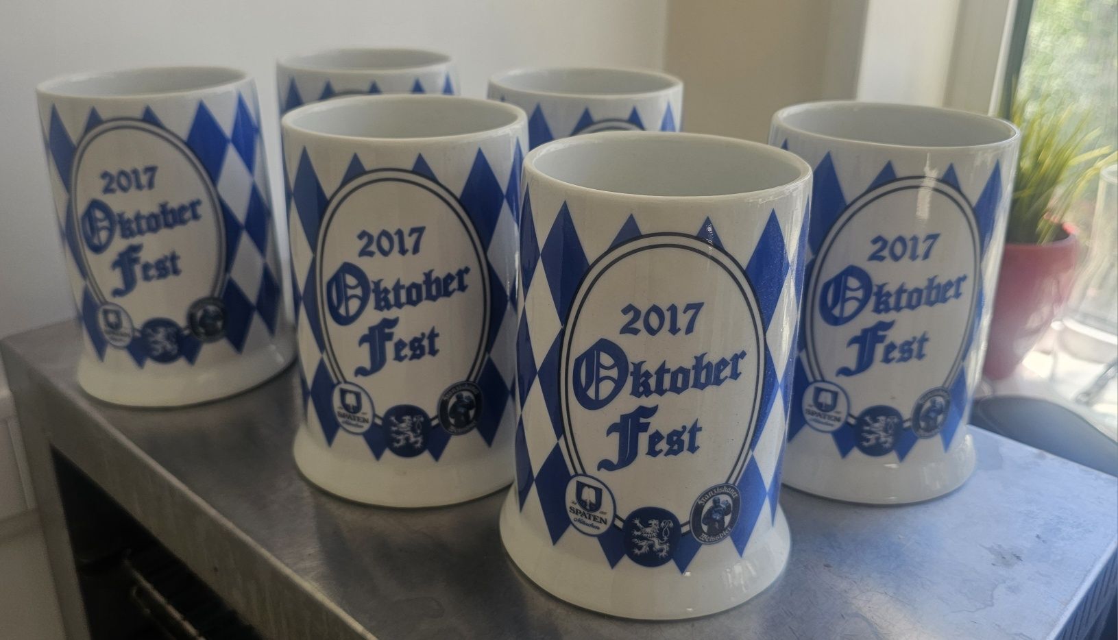 Canecas de cerveja