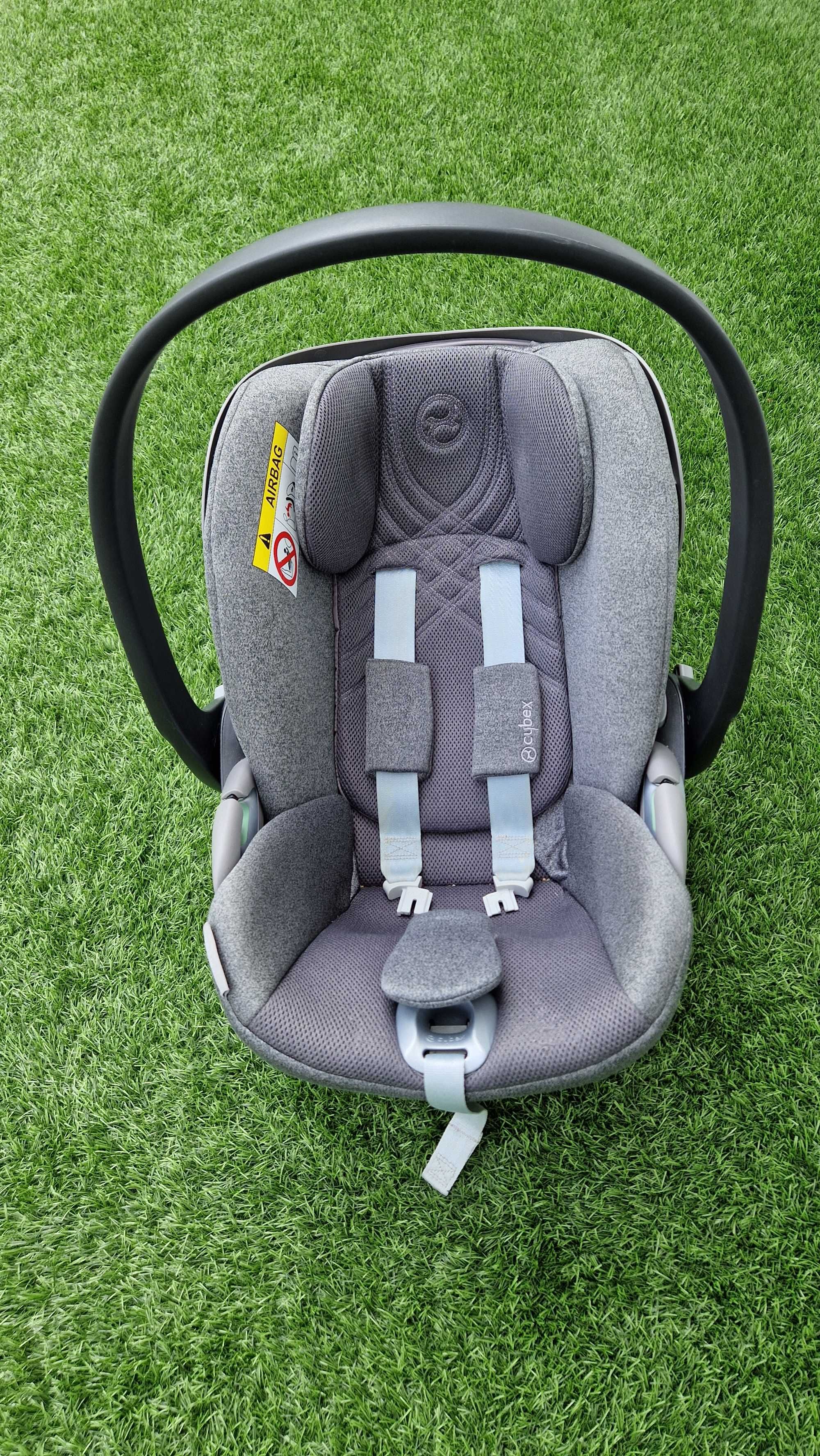 Cadeira Auto Bebé (Ovo 0-2 anos) Cybex Cloud T i-Size + Base T Isofix