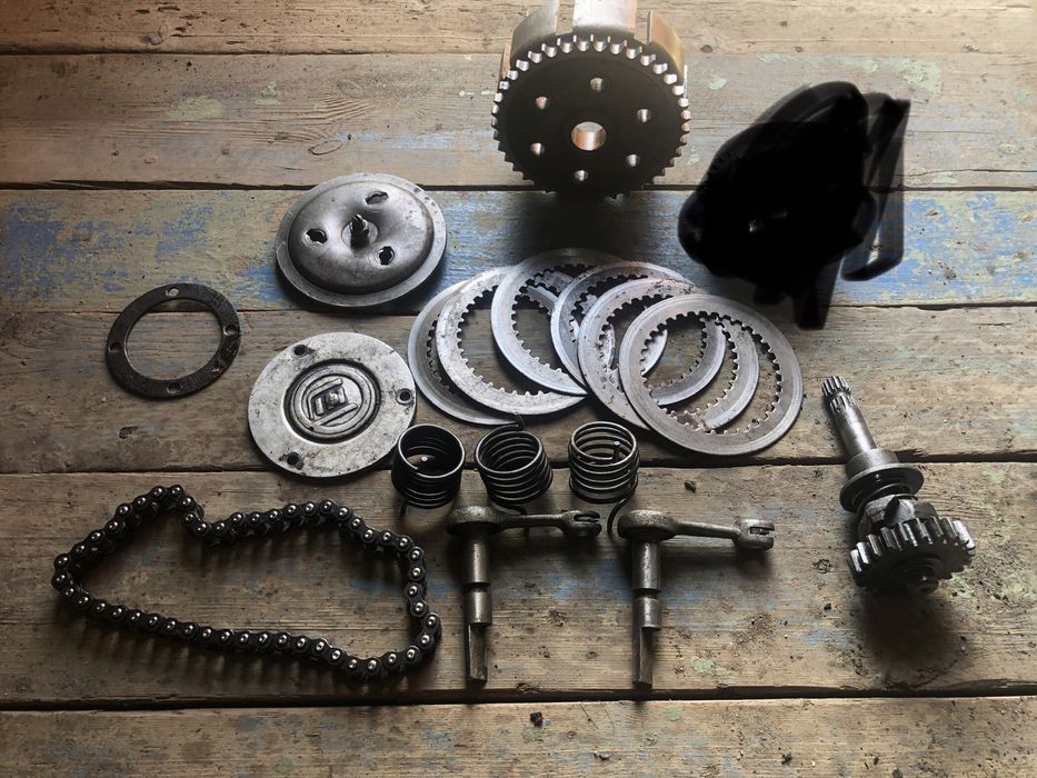 Зчеплення та інше до муравья