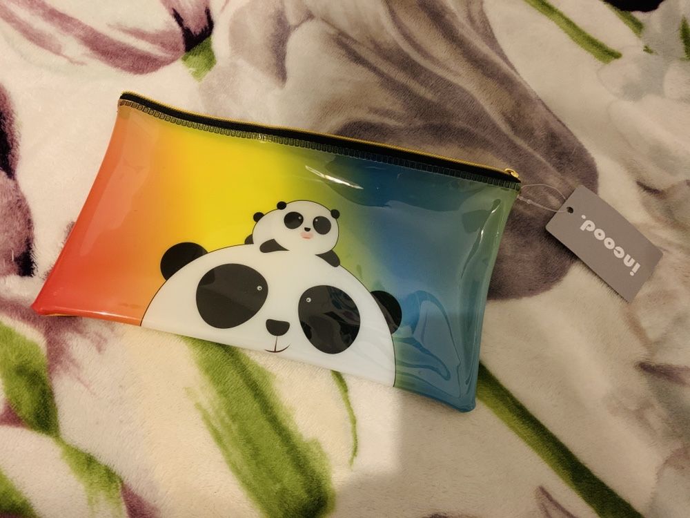 Kosmetyczka PANDA piórnik nowa panda saszetka pandusia