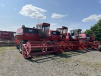 Зернозбиральний комбайн Massey Ferguson 440. 2 шт.