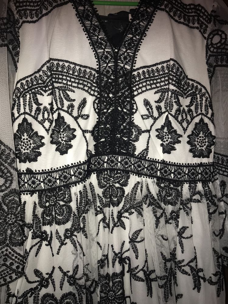 Продам плаття гарне