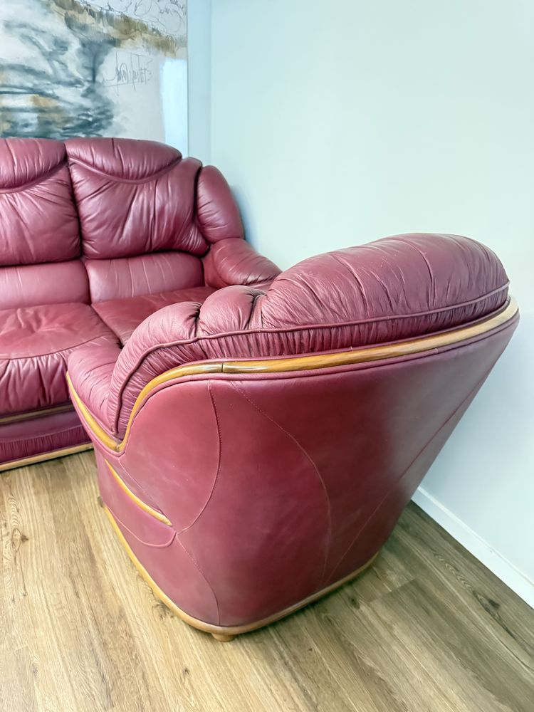Sofa pele bordo 3 lugares + 2 individual