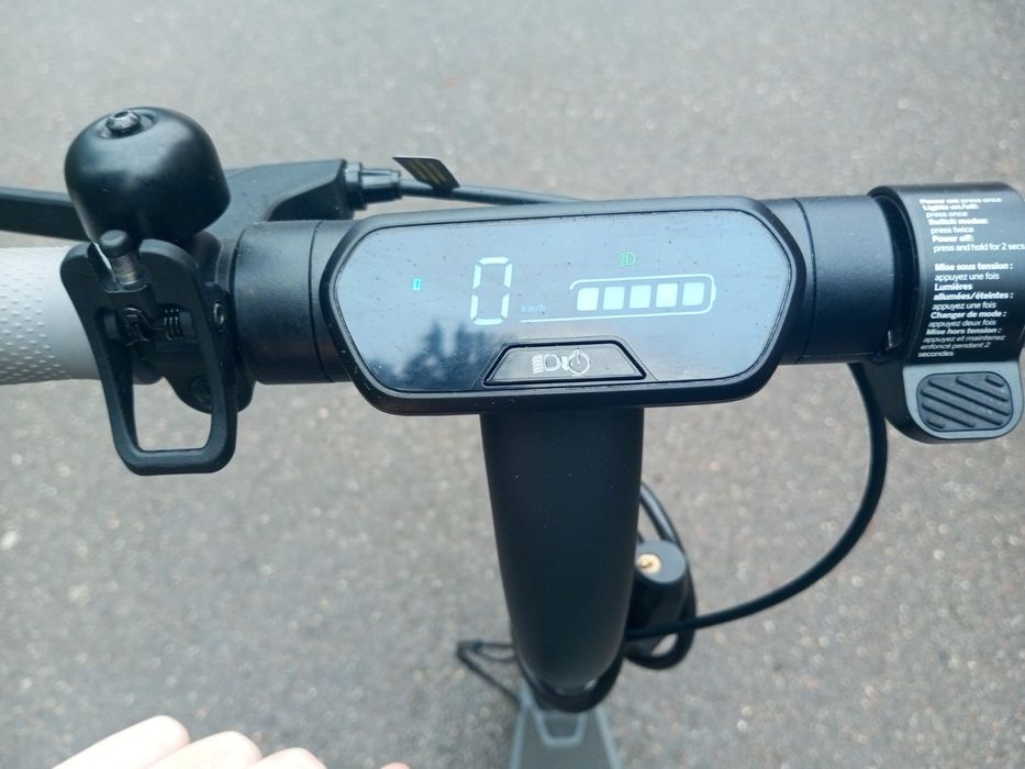 Самокат Електро самокат Nine bot E2