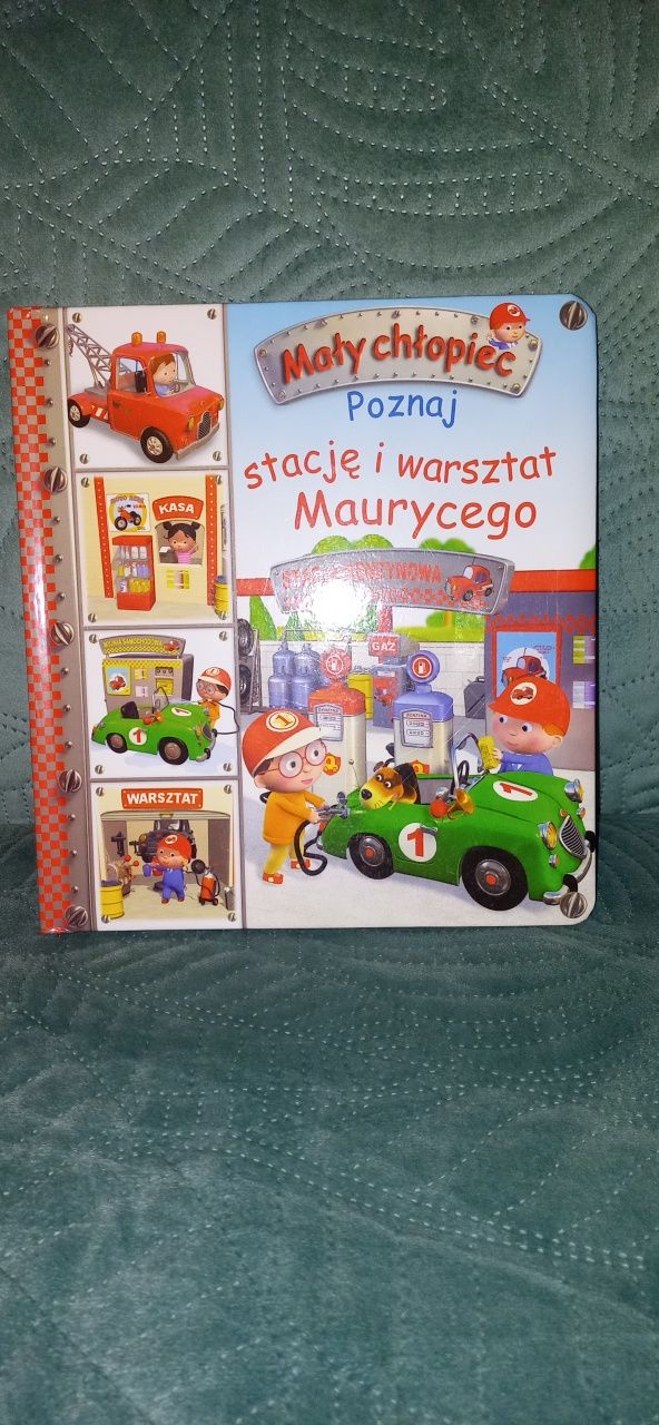 Książeczki z serii Mały Chlopiec - Koparka Marka i Maurycy