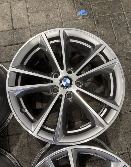 Оригінальні легкосплавні диски BMW 5:112 R17