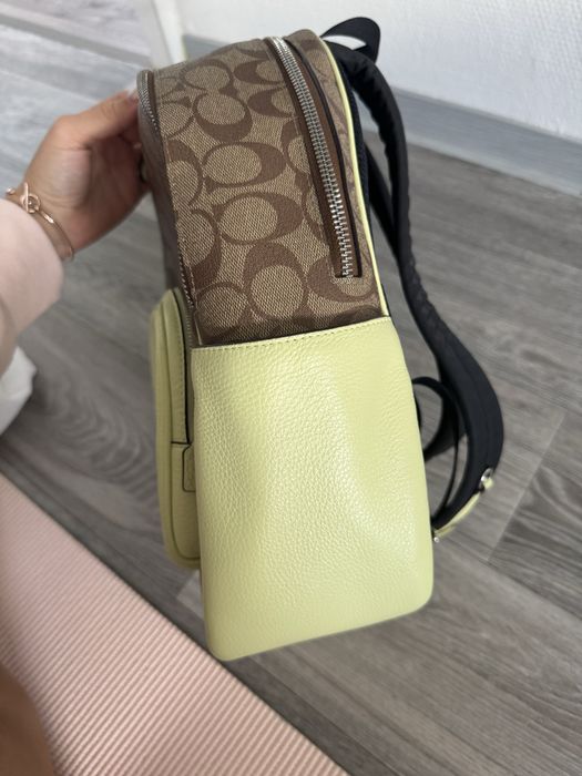 Рюкзак Coach Guess