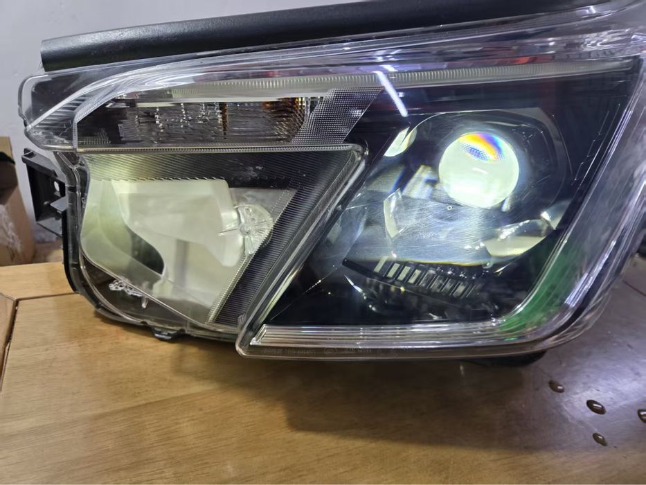 Фара Subaru Forester SK S14 2022+  adaptive LED ЕВРОПА