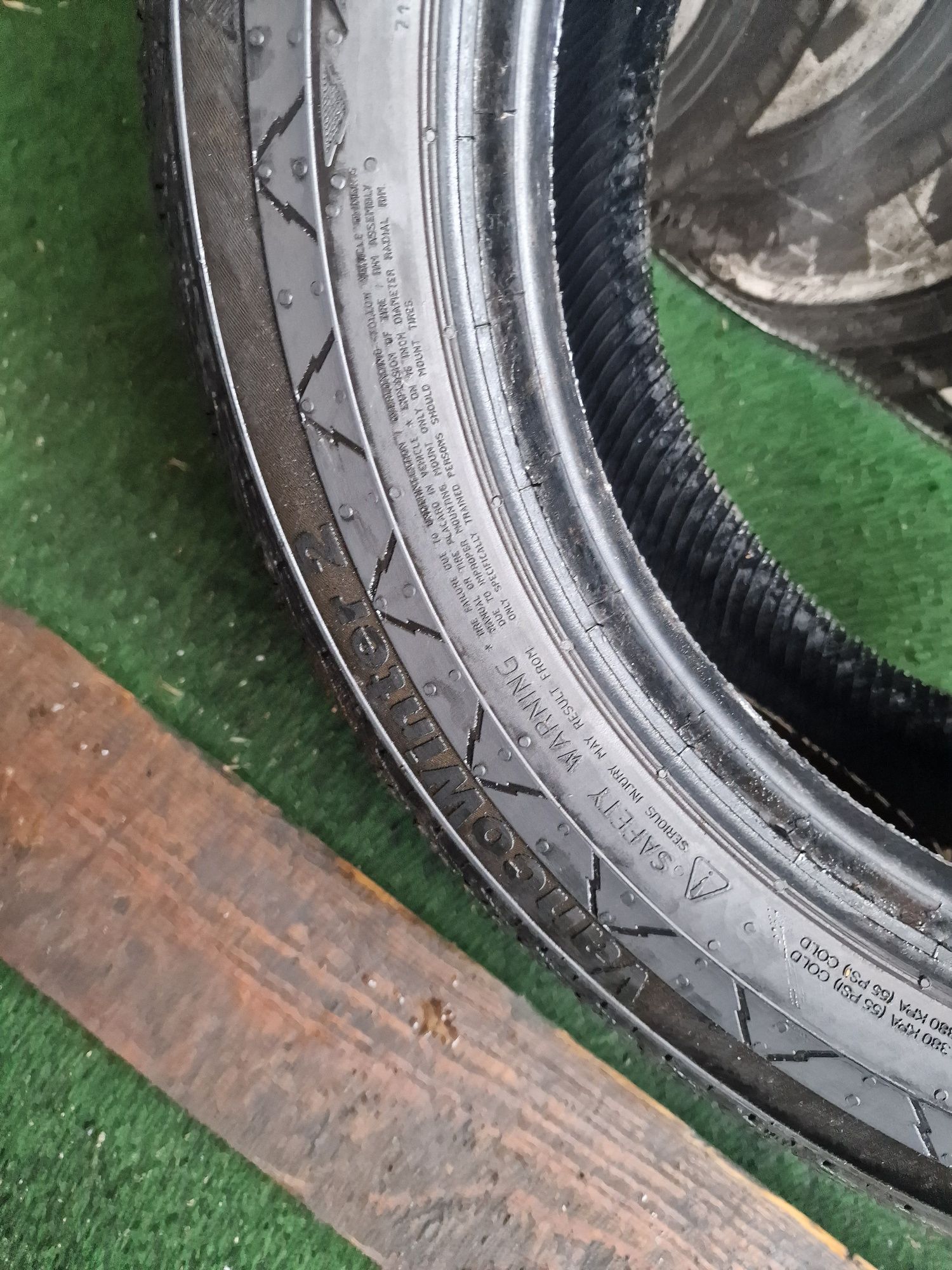 Opony zimowe 195/60/16C Continental wzmacniane Para 8.4mm