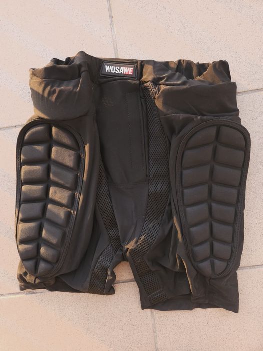 Nowe spodenki ochraniacze na snowboard narty MTB rolki L xl protektory