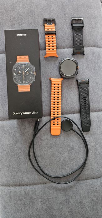 Smartwatch samsung galaxy watch ultra Titanium gray