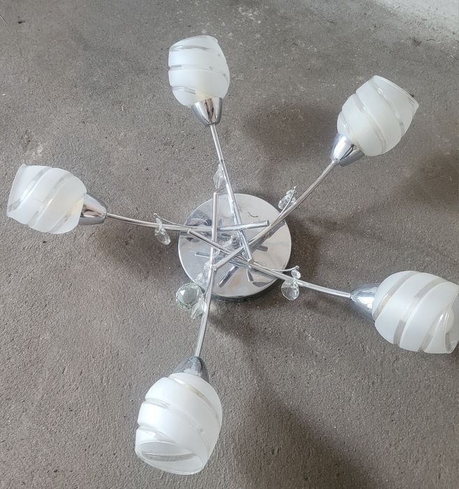 Sprzedam żyrandol