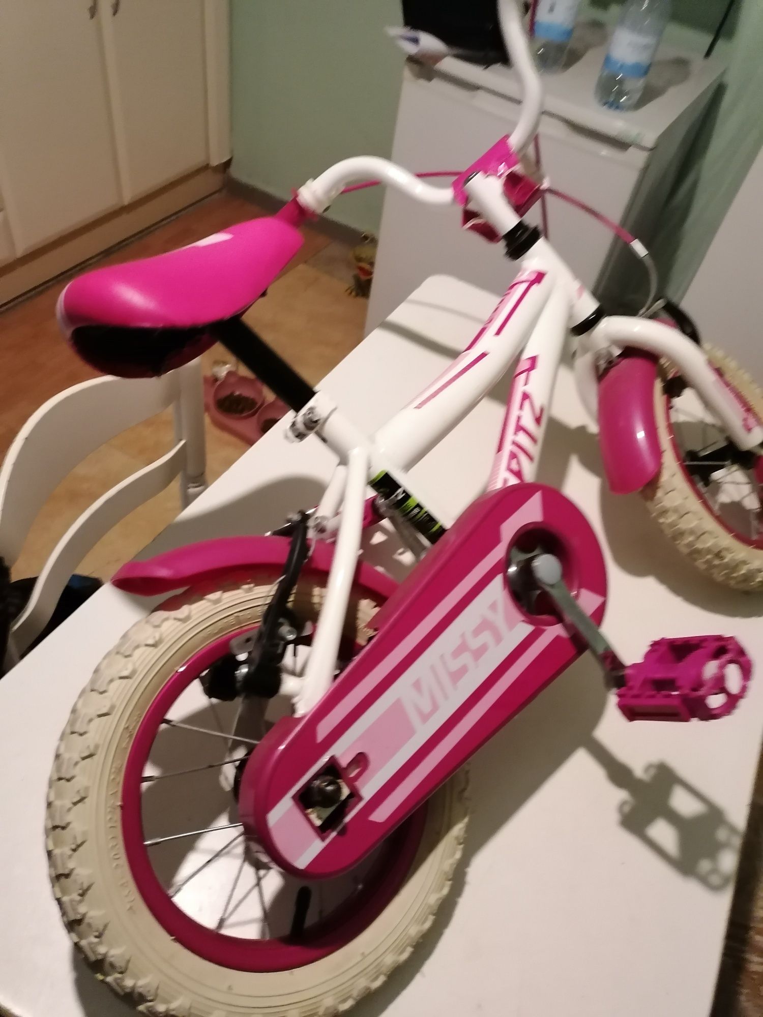 Bicicleta de menina