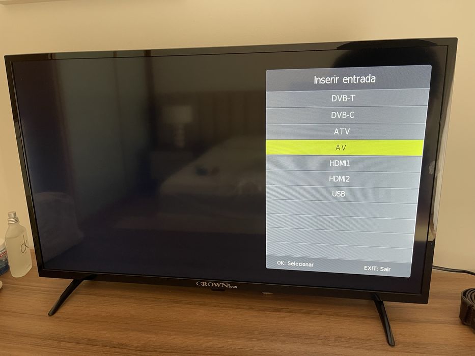 TV Crown 32 polegadas