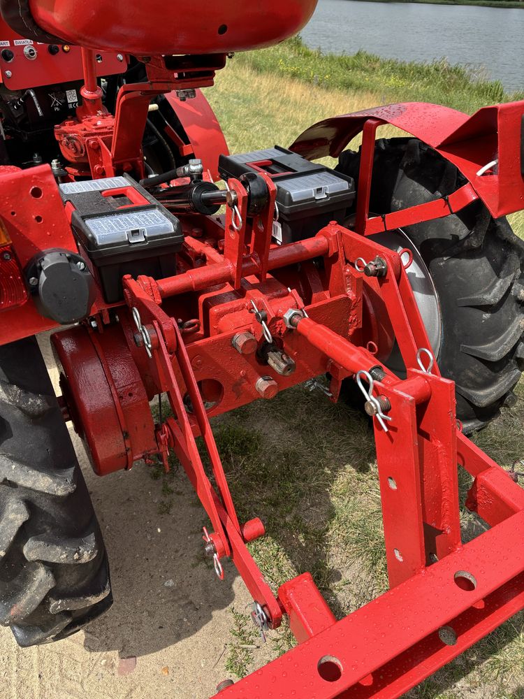 Tz4k14 traktorek czeski łamany 4x4 lyżka tur do obornik piasek siano