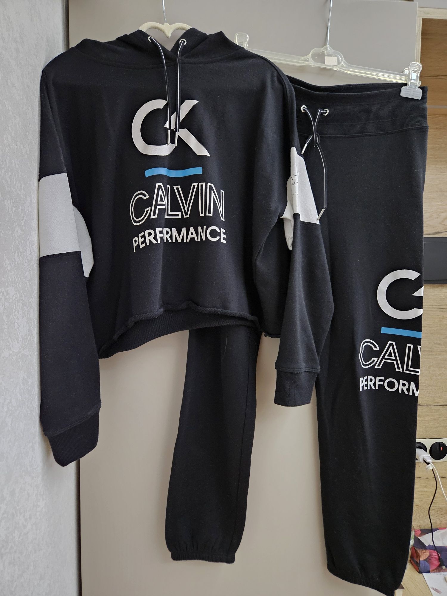 Спортивний костюм Calvin Klein р.M