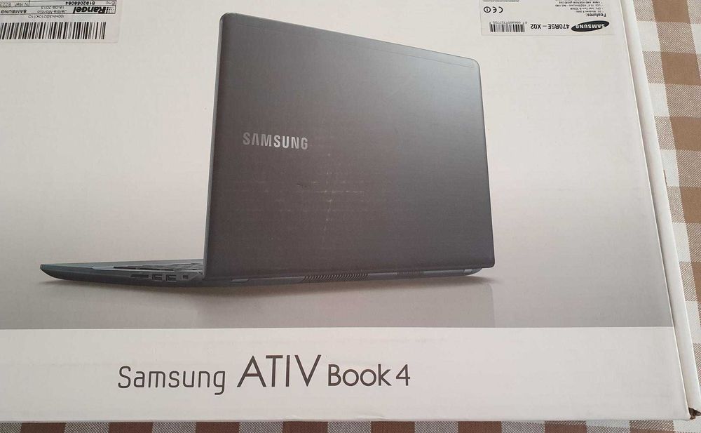 Computador Portátil Samsung ATIV Book 4 - disco SSD