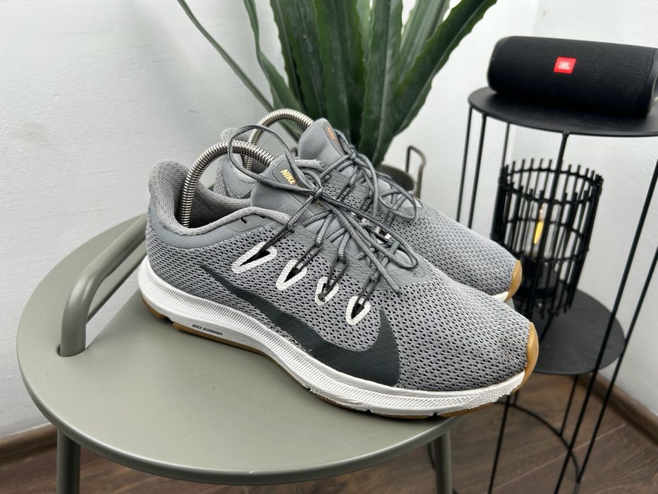Оригінал! Кросівки Nike Quest 42.5 розмір М06123