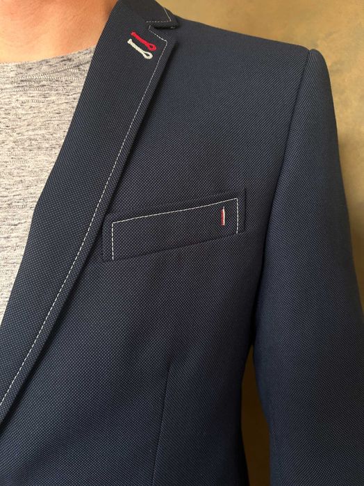 Granatowa męska marynarka elegancka na co dzień 188/52