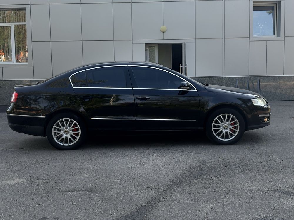 Volkswagen Passat 2.0 автомат