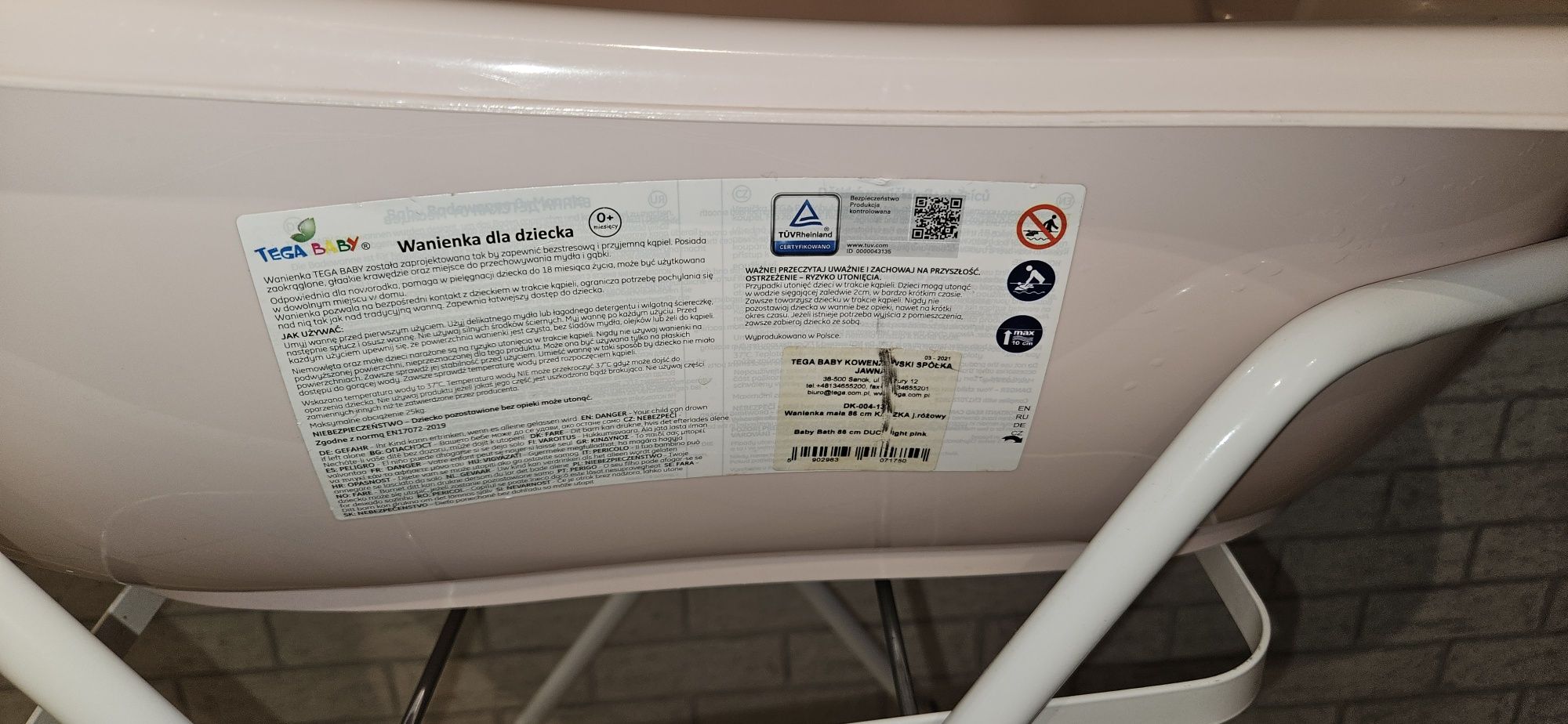 Wanienka ze stelażem