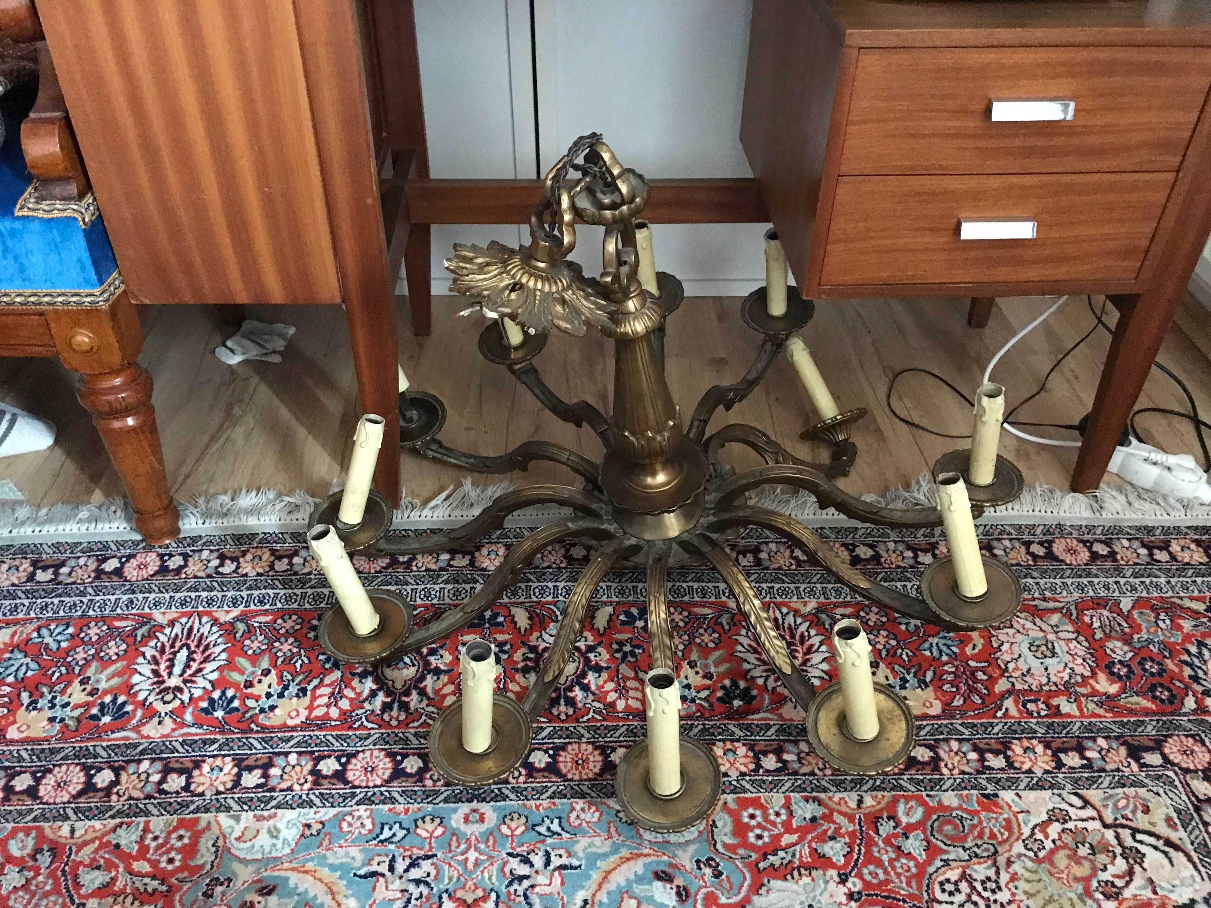 Żyrandol mosiężny, 12 ramion, Francja za bezcen