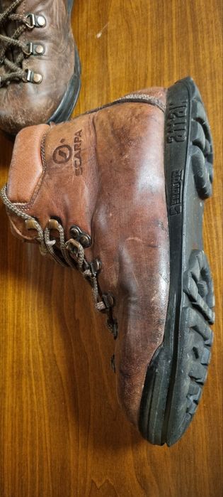 Зимні шкіряні термо черевики   Scarpa 37    розмір