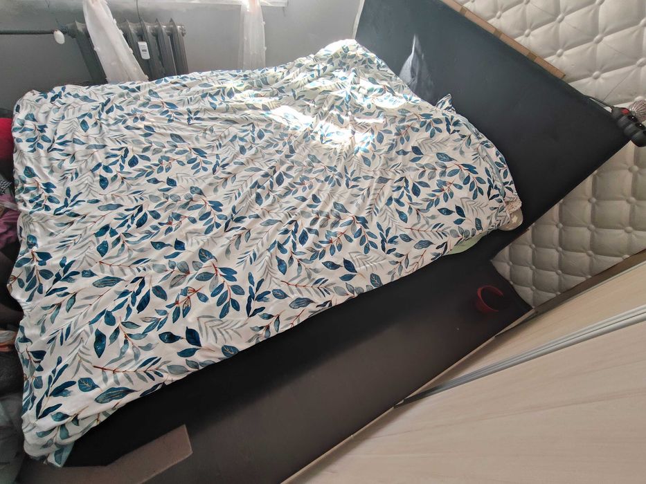 Sprzedam łóżko  sypialniane