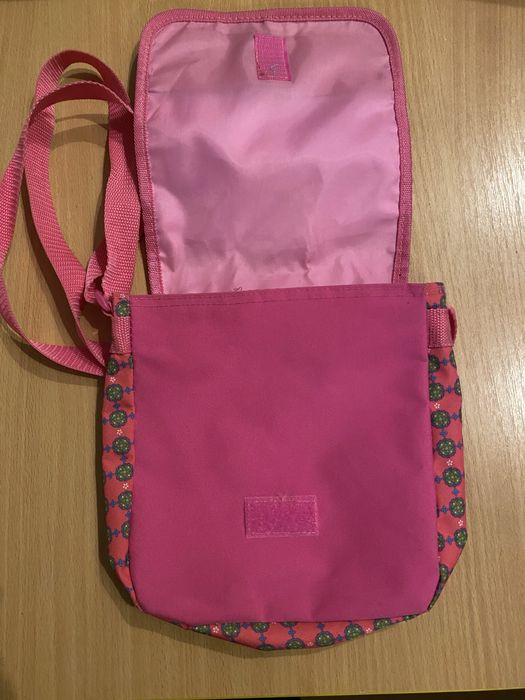 Torebka listonoszka dla dziewczynki. Elsa i Anna - Frozen/Kraina Lodu