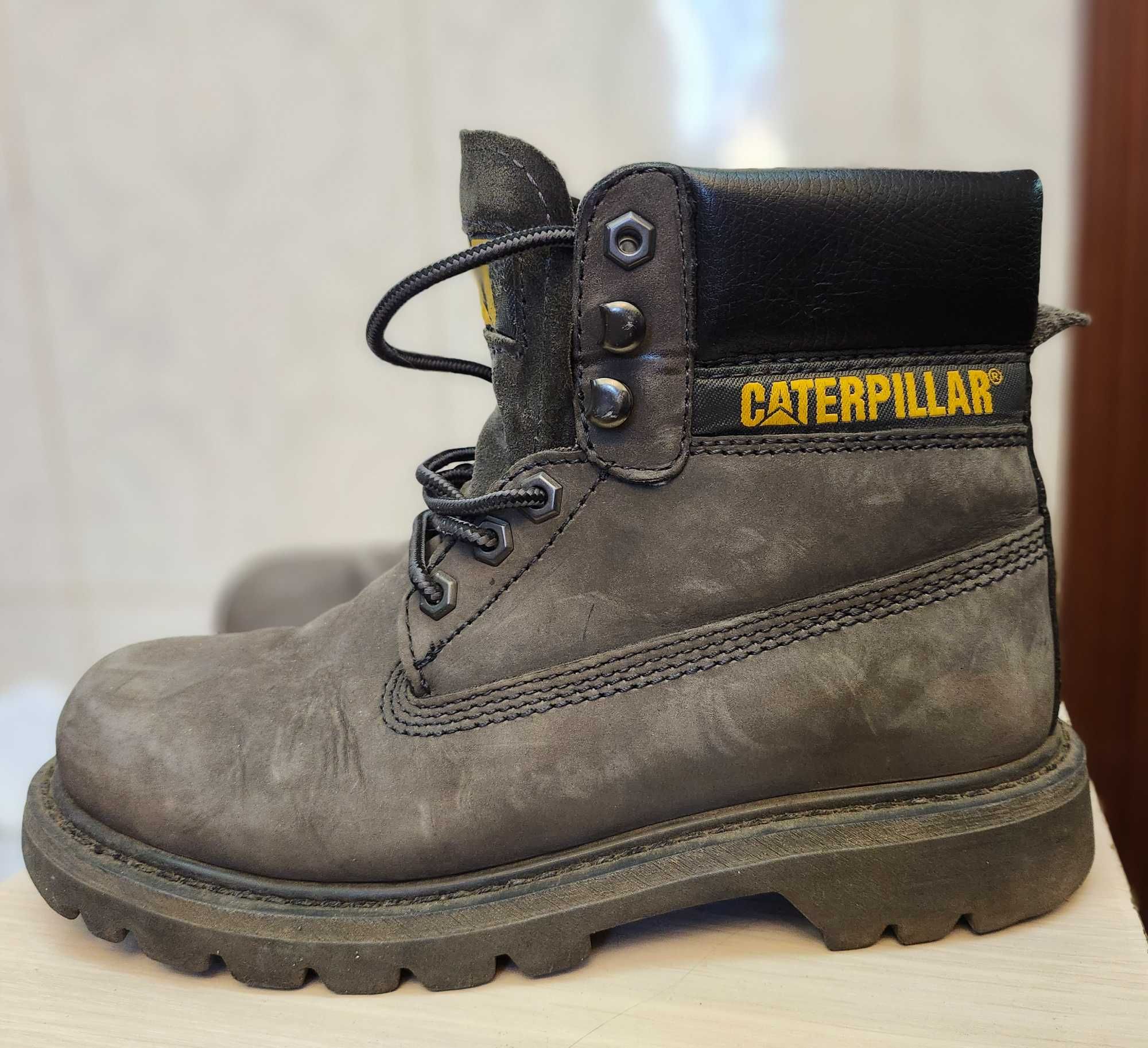 Caterpillar чоловічі чоботи 39р