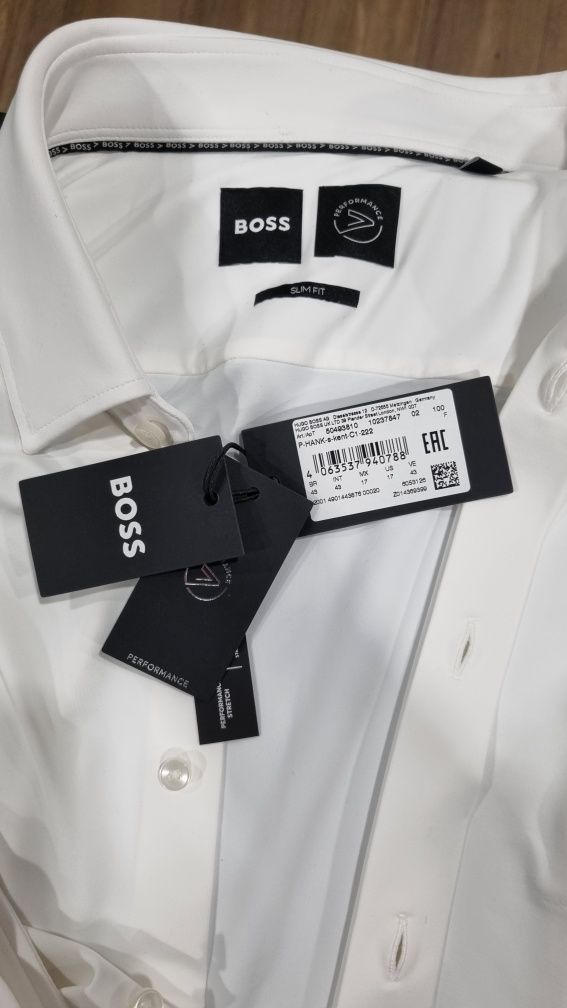 Nowa biała koszula BOSS, rozmiar 43, slim fit, performance stretch