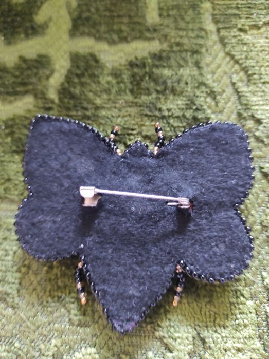 Брошь ручної роботи