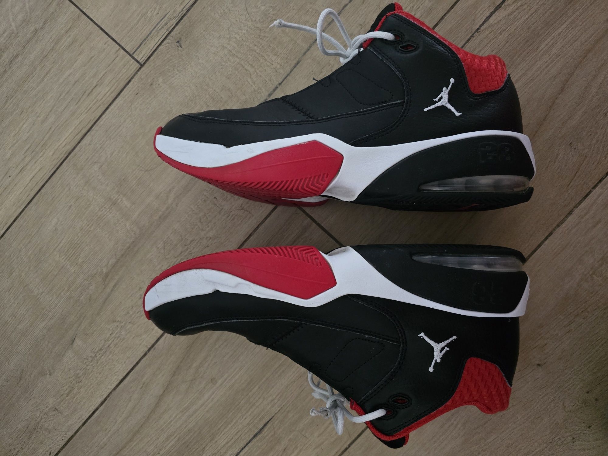 Buty Nike Air Jordan Max Aura 3 rozm.44